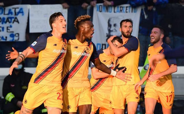 zaniolo-abraham-roma-yellow-goal.jpg